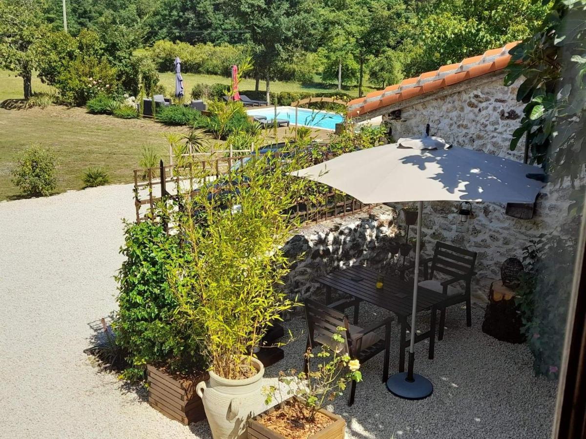Le Petit Coin - LPC Dordogne Holidays Lussas-et-Nontronneau Esterno foto