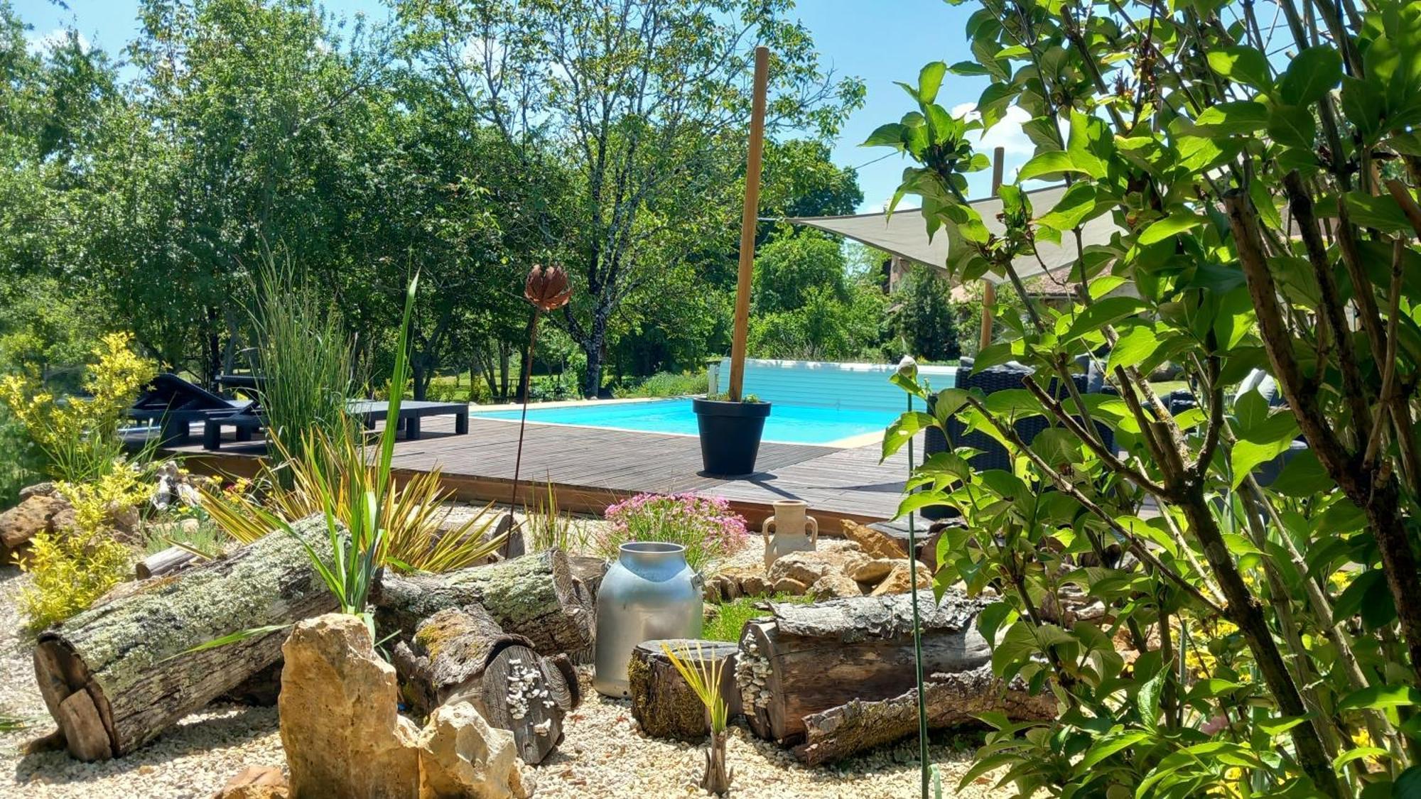 Le Petit Coin - LPC Dordogne Holidays Lussas-et-Nontronneau Esterno foto